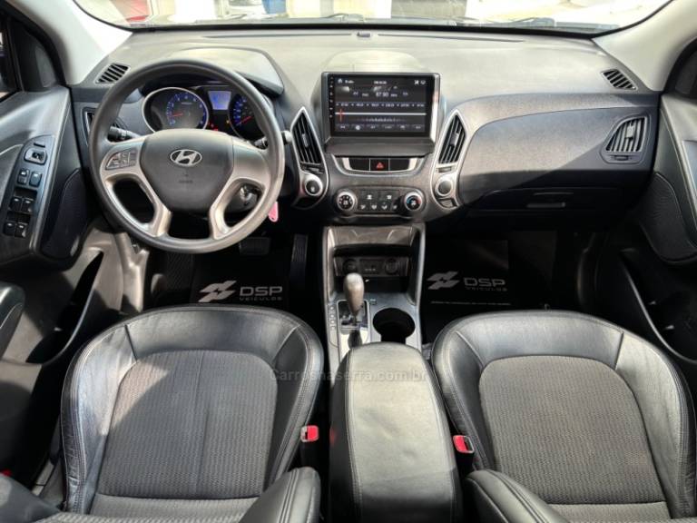 HYUNDAI - IX35 - 2011/2012 - Preta - R$ 68.900,00