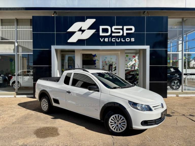 VOLKSWAGEN - SAVEIRO - 2011/2012 - Branca - R$ 43.900,00