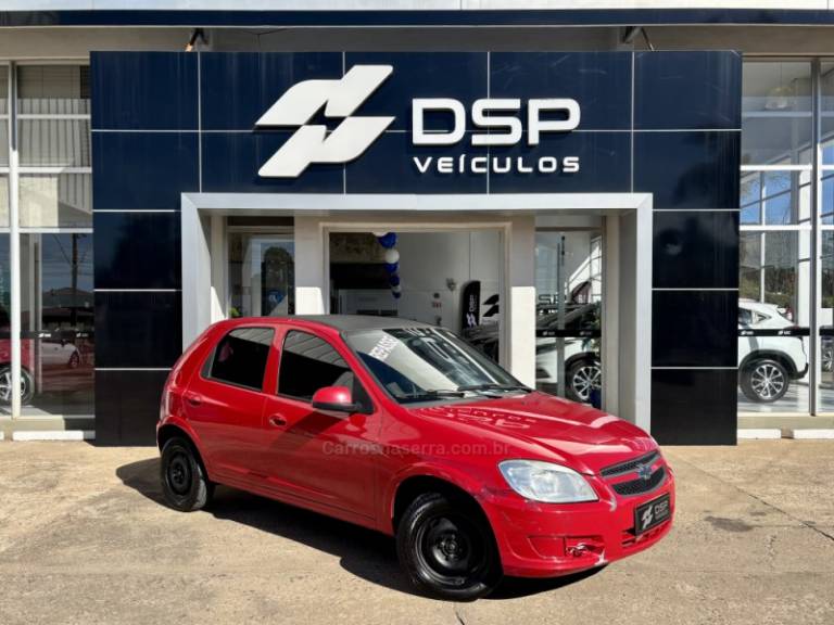 CHEVROLET - CELTA - 2012/2012 - Vermelha - R$ 24.900,00