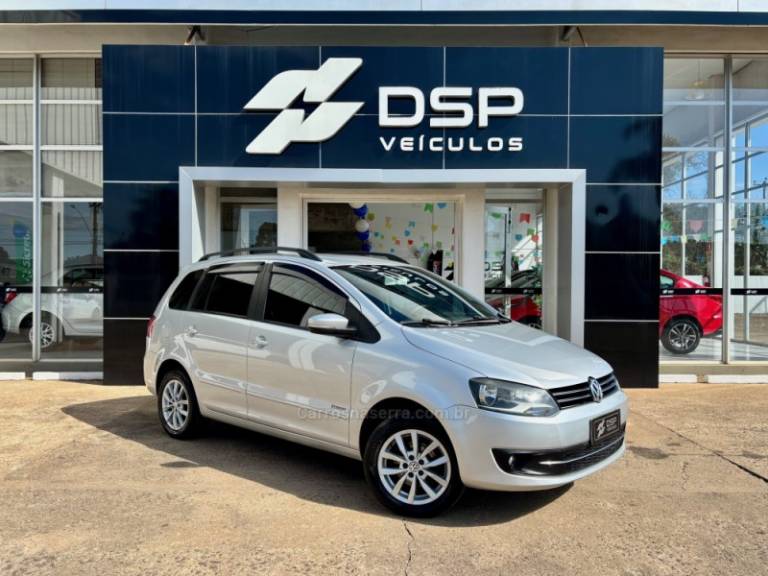 VOLKSWAGEN - SPACEFOX - 2012/2013 - Prata - R$ 43.900,00