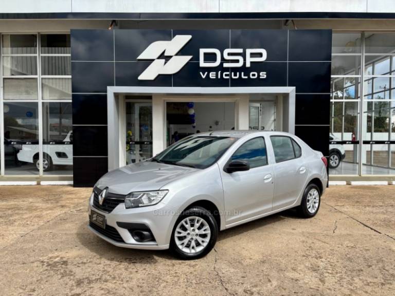 RENAULT - LOGAN - 2021/2022 - Prata - R$ 65.900,00