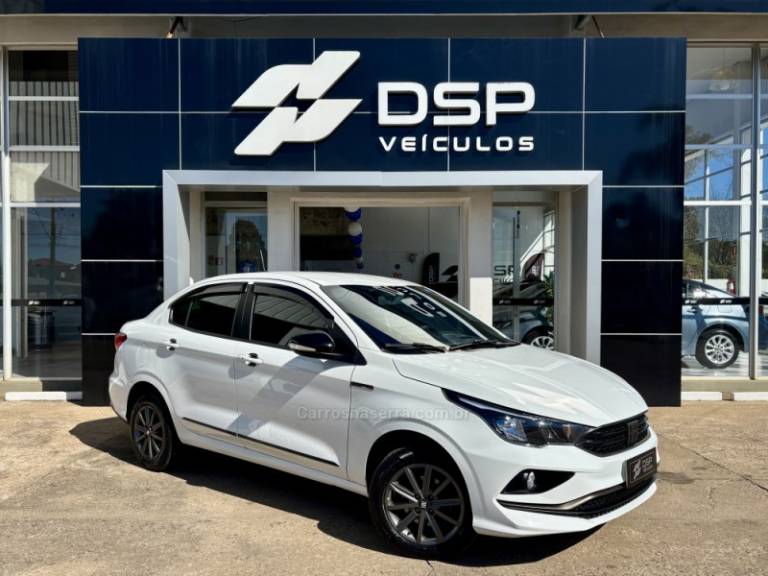 FIAT - CRONOS - 2023/2023 - Branca - R$ 87.900,00
