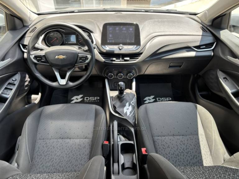 CHEVROLET - ONIX - 2020/2021 - Prata - R$ 59.900,00