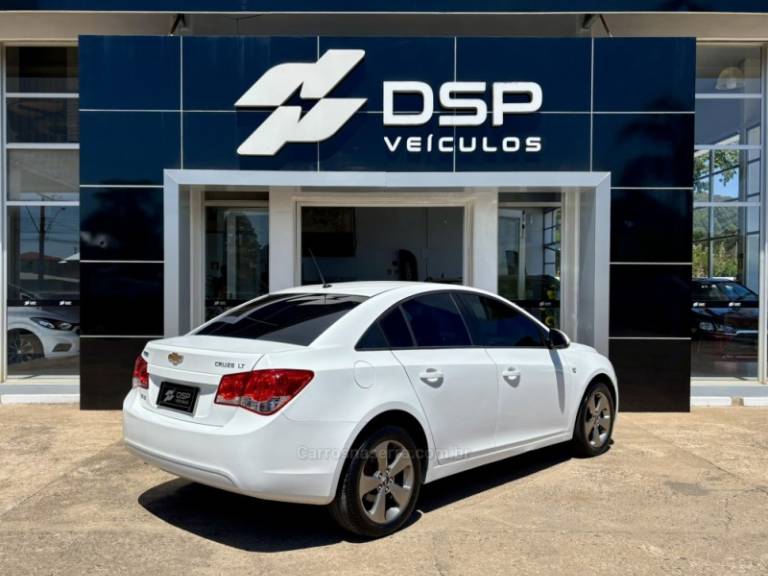 CHEVROLET - CRUZE - 2012/2012 - Branca - R$ 55.900,00