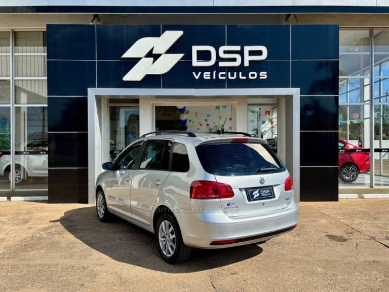 VOLKSWAGEN - SPACEFOX - 2012/2013 - Prata - R$ 44.900,00