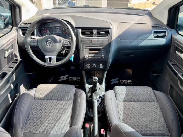 VOLKSWAGEN - SPACEFOX - 2012/2013 - Prata - R$ 44.900,00