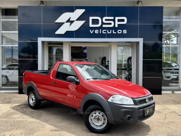 FIAT - STRADA - 2016/2017 - Vermelha - R$ 49.900,00