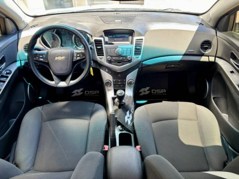 CHEVROLET - CRUZE - 2012/2012 - Branca - R$ 55.900,00