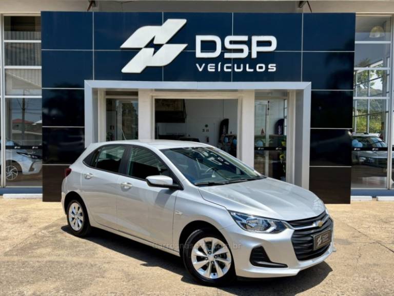 CHEVROLET - ONIX - 2020/2021 - Prata - R$ 59.900,00