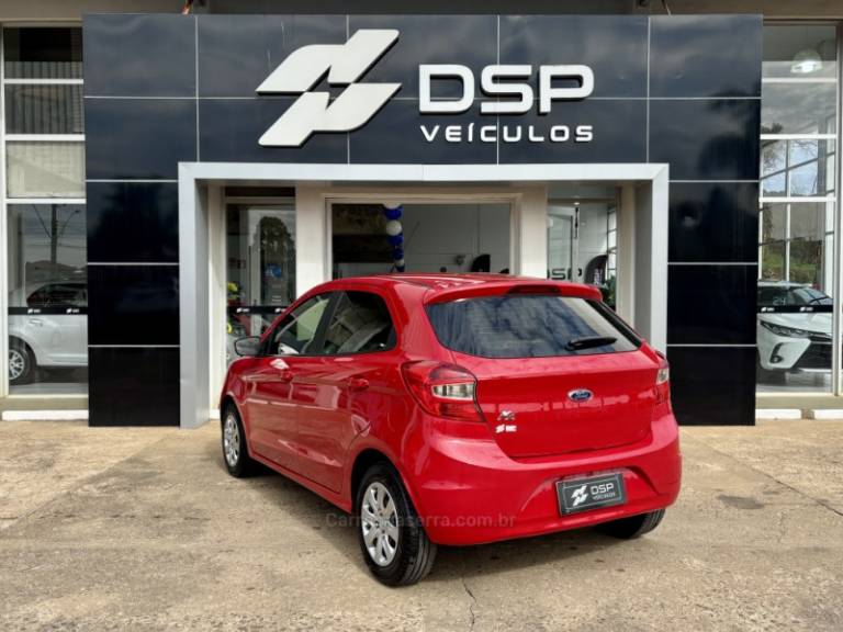 FORD - KA - 2016/2017 - Vermelha - R$ 43.900,00