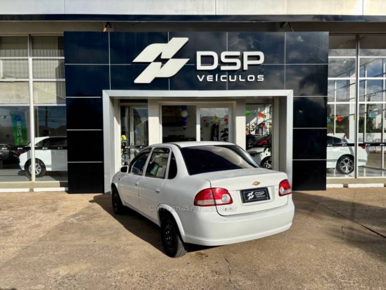 CHEVROLET - CLASSIC - 2010/2011 - Branca - R$ 14.900,00