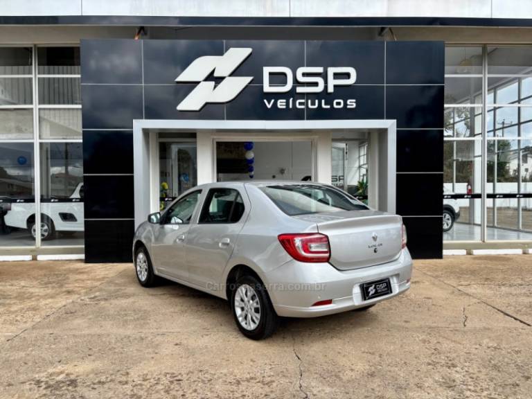 RENAULT - LOGAN - 2021/2022 - Prata - R$ 65.900,00